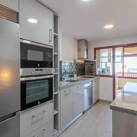 Διαμέρισμα 797 -lujoso Atico Duplex En El Centro De